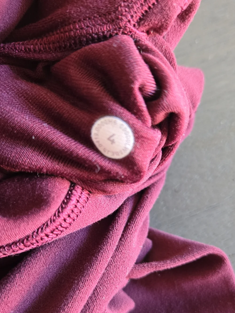 Lululemon High-Rise Leggings in Burgundy Sz 4